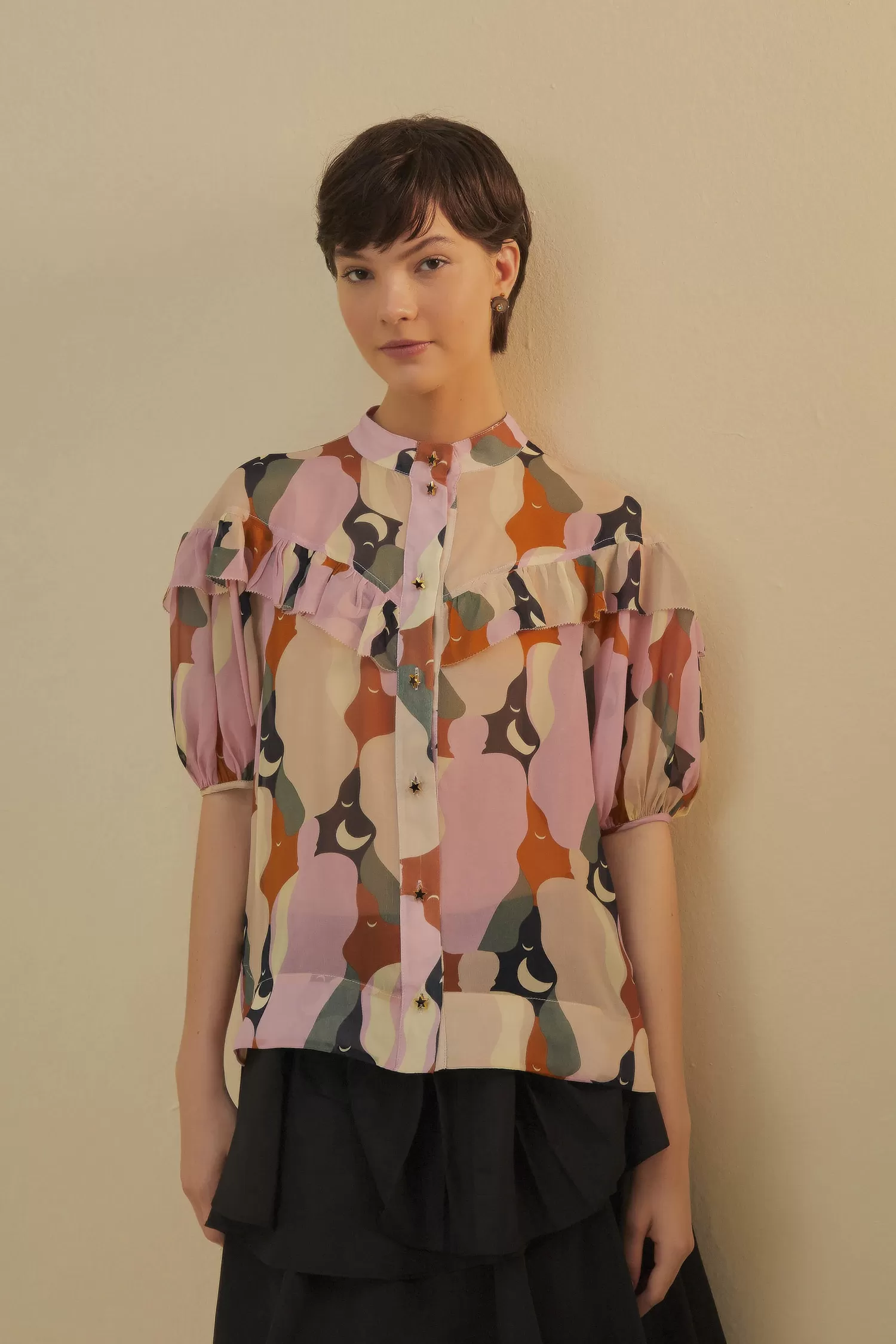FARM Rio Blouses^ THE KISS MULTICOLOR SHORT SLEEVE BLOUSE